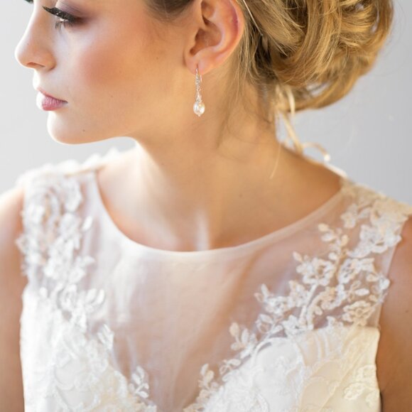 SZ 8 WEDDING DRESS, LIGHT IVORY - Picture 6 of 9